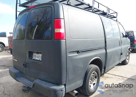 2012 Chevrolet Express 2500 Work Van z USA, uszkodzony, nr VIN 1GCWGFCG7C1121205